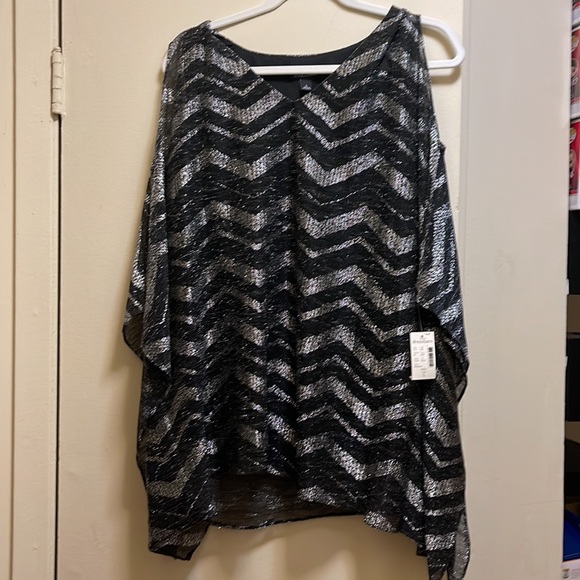 Women’s Dressbarn Rob & Ali Batwing Blouse, Size L - BNWT - Make an Offer! - Picture 8 of 8